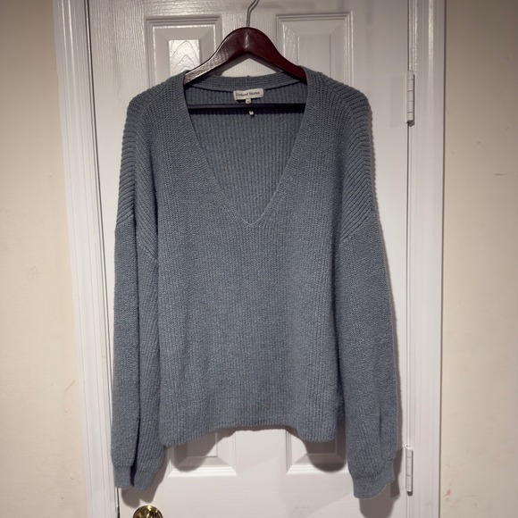 Weekend Stories Clara Pullover Turquoise V-Neck Sweater Women's XL Revolve - Picture 5 of 10